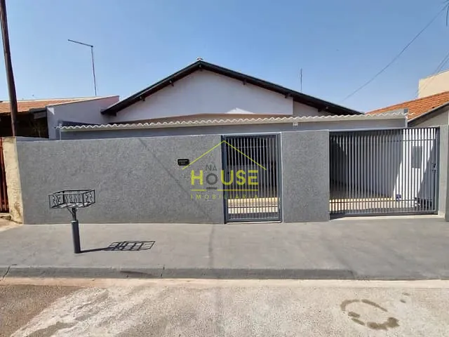 Casa com 250m² 3 quartos e 2 banheiros, à venda, no bairro Vila América em Votuporanga