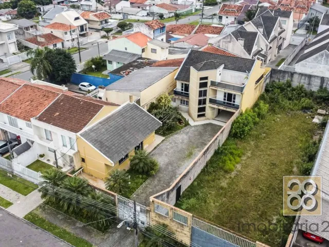 Casa 6 quartos e 6 banheiros, à venda, no bairro Pinheirinho em Curitiba