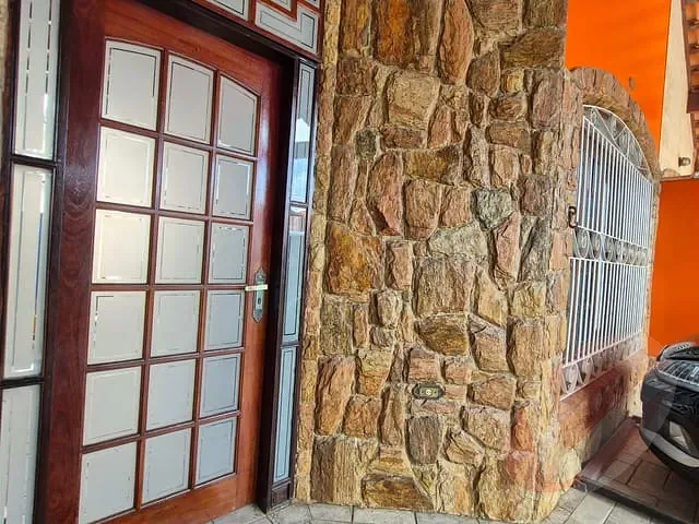 Casa com 125m² 2 quartos e 1 banheiro, à venda, no bairro Real em Praia Grande