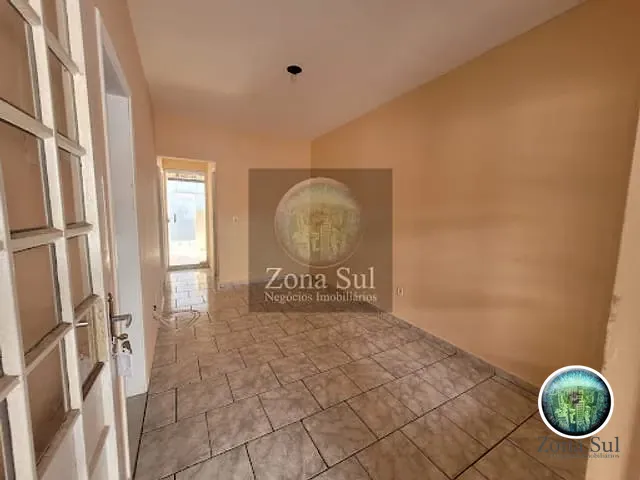 Casa com 100m² 3 quartos e 2 banheiros, para alugar, no bairro Jardim Santa Barbara em Sorocaba
