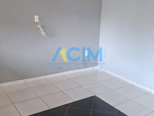Casa com 250m² 3 quartos e 2 banheiros, à venda, no bairro Nova Jaguariúna em Jaguariúna