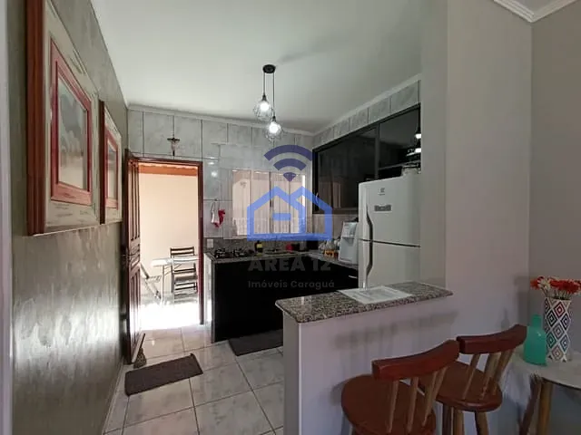 Casa com 113m² 2 quartos e 1 banheiro, à venda, no bairro Martim de Sá em Caraguatatuba