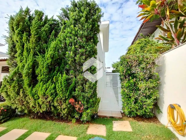 Casa com 824m² 5 quartos e 8 banheiros, à venda, no bairro Barra da Tijuca em Rio de Janeiro