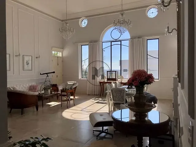 Casa com 800m² 4 quartos e 5 banheiros, à venda, no bairro Jardim Panorama II em Guaratinguetá