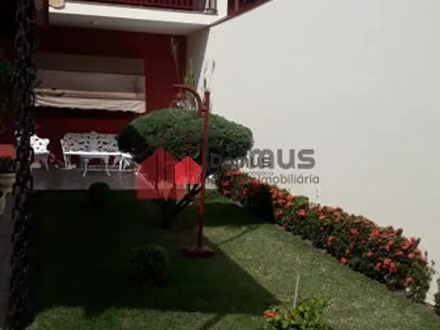 Casa com 392m², à venda, no bairro São Benedito em Pindamonhangaba
