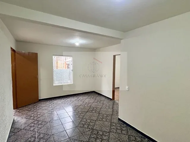 Casa com 308m² 2 quartos e 1 banheiro, para alugar, no bairro Jardim Arnaldo Busato em Rolândia