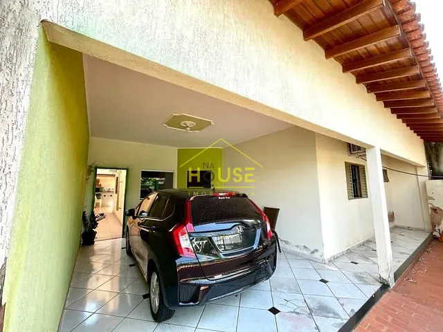 Casa com 200m² 3 quartos e 2 banheiros, à venda, no bairro Residencial Montebelo em Valentim Gentil