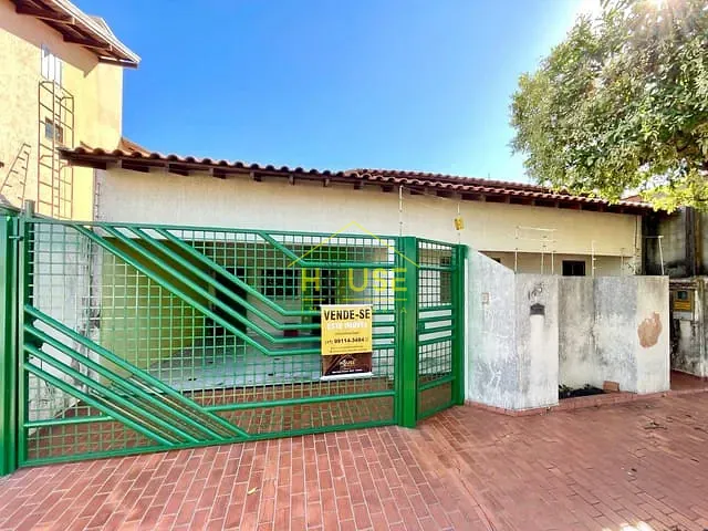 Casa com 200m² 3 quartos e 2 banheiros, à venda, no bairro Residencial Montebelo em Valentim Gentil