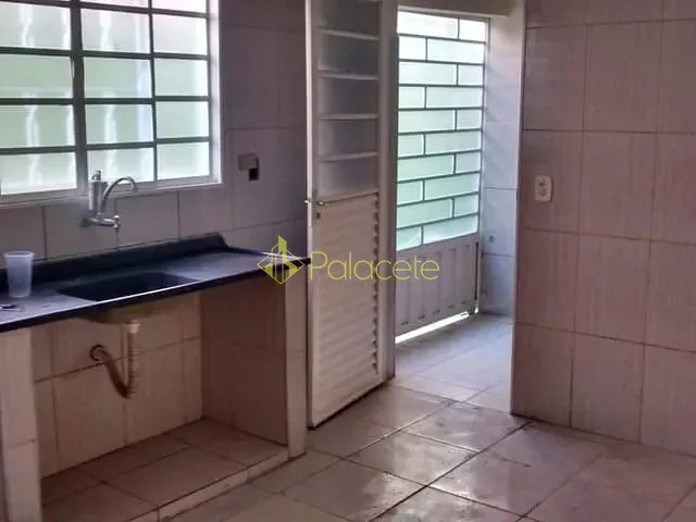 Casa com 5m² 2 quartos e 1 banheiro, à venda, no bairro Aterrado em Tremembé