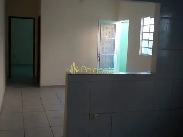 Casa com 5m² 2 quartos e 1 banheiro, à venda, no bairro Aterrado em Tremembé
