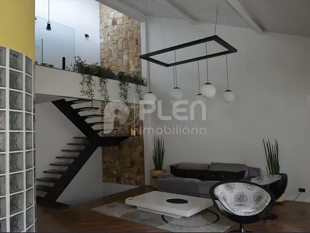 Casa com 432m² 3 quartos e 5 banheiros, à venda, no bairro Jardim Leonor Mendes de Barros em São Paulo