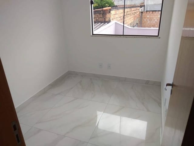 Casa com 166m² 3 quartos e 2 banheiros, à venda, no bairro Santa Monica em Belo Horizonte