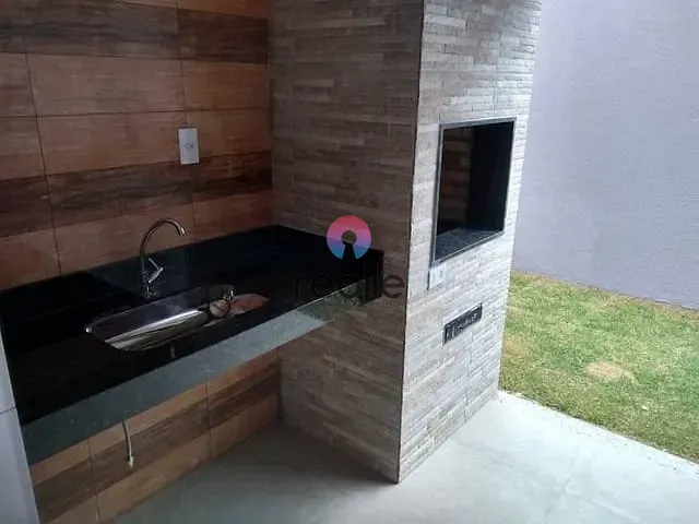 Casa com 166m² 3 quartos e 2 banheiros, à venda, no bairro Santa Monica em Belo Horizonte