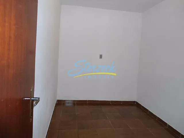 Casa com 250m² 2 quartos e 1 banheiro, para alugar, no bairro Nova Vinhedo em Vinhedo