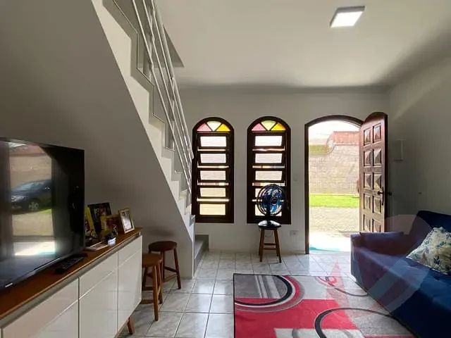 Casa com 112m² 2 quartos e 2 banheiros, à venda, no bairro Real em Praia Grande