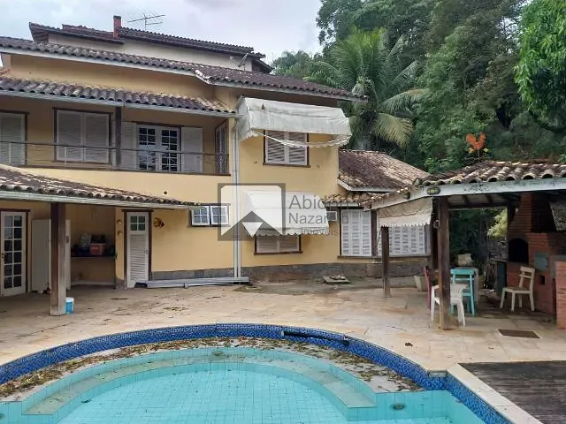 Casa com 860m² 5 quartos e 4 banheiros, à venda, no bairro Badu em Niterói