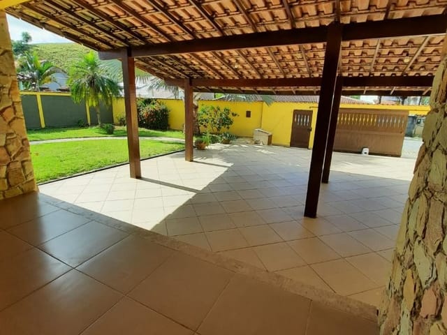 Casa com 895m² 3 quartos e 3 banheiros, à venda, no bairro Centro em Macaé