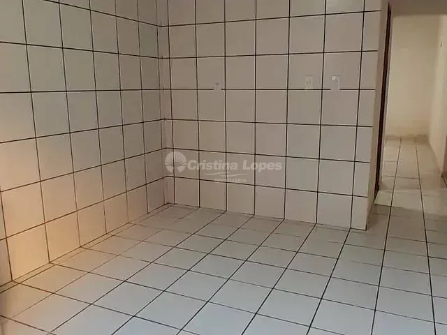 Casa com 160m² 2 quartos e 2 banheiros, à venda, no bairro Vale Quem Tem em Teresina