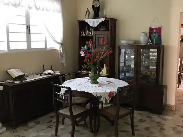 Casa com 363m² 4 quartos e 3 banheiros, à venda, no bairro Centro em Aparecida