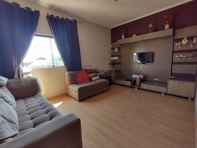 Casa com 250m², à venda, no bairro Alto do Cardoso em Pindamonhangaba