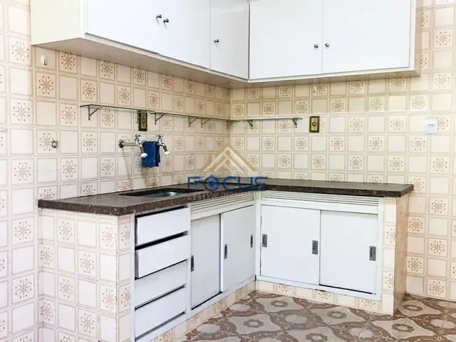 Casa com 222m² 3 quartos e 2 banheiros, à venda, no bairro Vila Viotto em Jundiaí