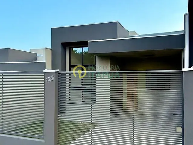 Casa com 130m² 2 quartos e 1 banheiro, à venda, no bairro Olímpico em Londrina