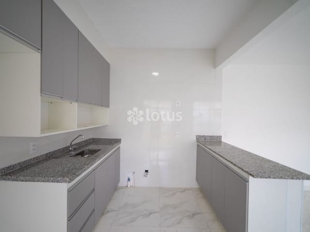 Casa com 150m² 3 quartos e 3 banheiros, à venda, no bairro Chácara do Solar III em Santana de Parnaíba