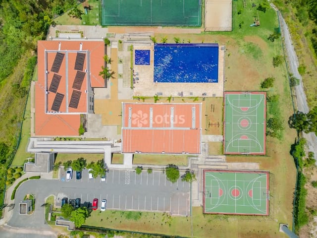 Casa com 150m² 3 quartos e 3 banheiros, à venda, no bairro Chácara do Solar III em Santana de Parnaíba