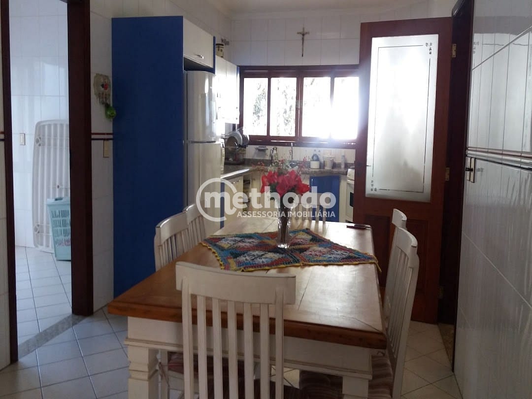 Casa, 3 quartos, 310 m² - Foto 14