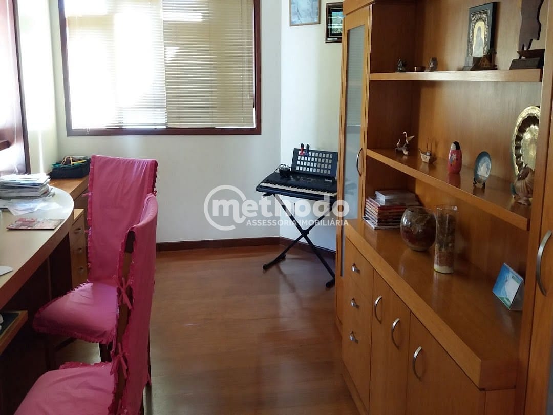 Casa, 3 quartos, 310 m² - Foto 13