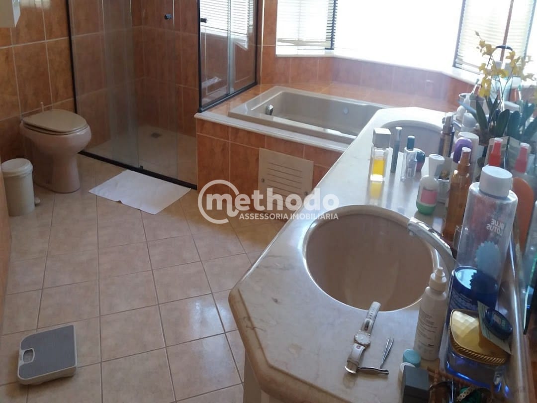 Casa, 3 quartos, 310 m² - Foto 32