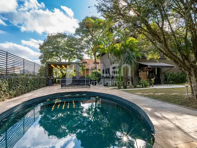 Casa com 1300m² 5 quartos e 10 banheiros, para alugar, no bairro Morumbi em São Paulo