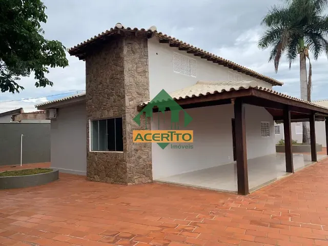 Casa com 660m² 4 quartos e 6 banheiros, à venda, no bairro Ipanema em Araçatuba