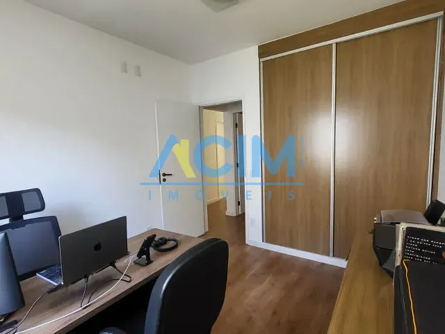 Casa com 250m² 3 quartos e 2 banheiros, à venda, no bairro Nova Jaguariúna II em Jaguariúna