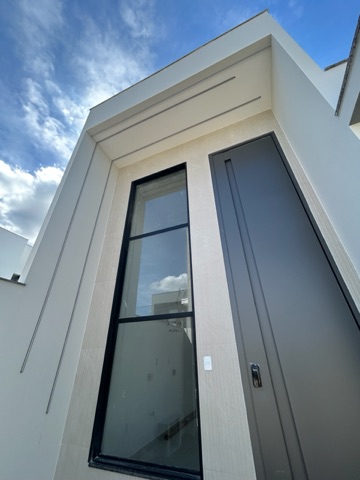 Casa com 180m² 3 quartos e 2 banheiros, à venda, no bairro CIDADE JARDIM em Campos dos Goytacazes