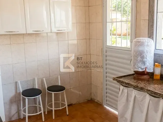 Casa com 250m² 3 quartos e 2 banheiros, à venda, no bairro Jardim Primavera em Indaiatuba