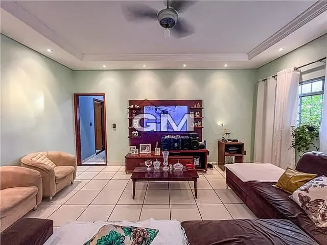 Casa com 346m² 3 quartos e 5 banheiros, à venda, no bairro Jardim Heitor Rigon em Ribeirão Preto