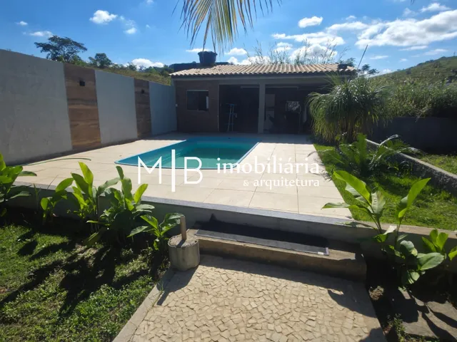 Casa 3 quartos e 3 banheiros, à venda, no bairro Jardim Santa Cristina em Cataguases