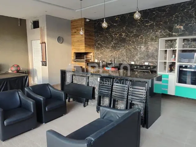 Casa 4 quartos e 6 banheiros, à venda, no bairro Jardim Peri em São Paulo