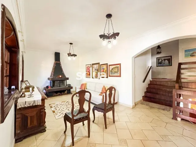 Casa com 288m² 4 quartos e 6 banheiros, à venda, no bairro Parque da Hípica em Campinas
