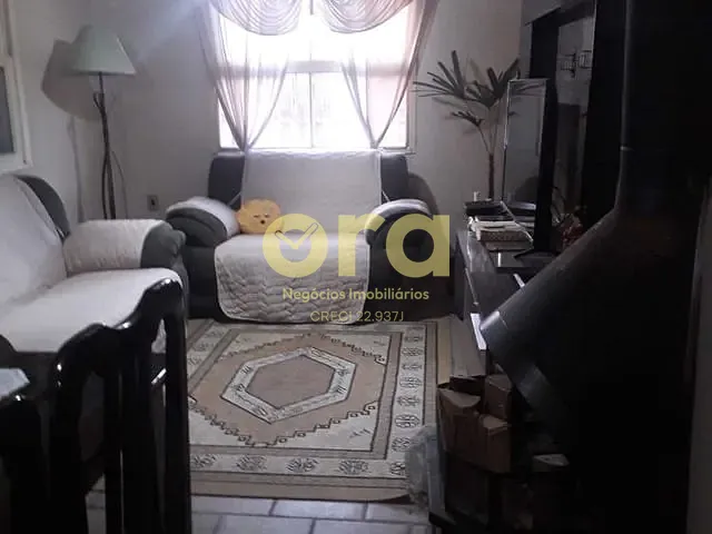 Casa com 272m² 3 quartos e 2 banheiros, à venda, no bairro Três Vendas em Pelotas