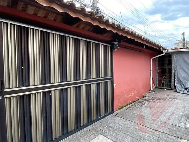 Casa com 324m² 4 quartos e 1 banheiro, à venda, no bairro Caiçara em Praia Grande