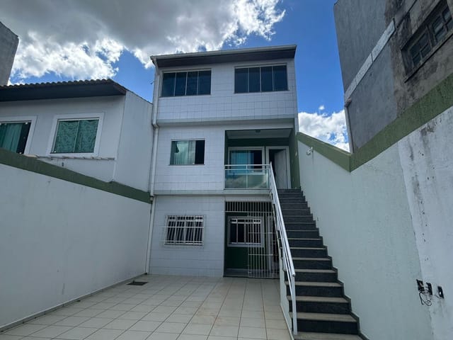 Casa com 180m² 3 quartos e 2 banheiros, à venda, no bairro Alphaville em Campos dos Goytacazes