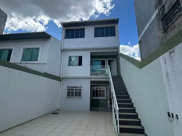 Casa com 180m² 3 quartos e 2 banheiros, à venda, no bairro Alphaville em Campos dos Goytacazes