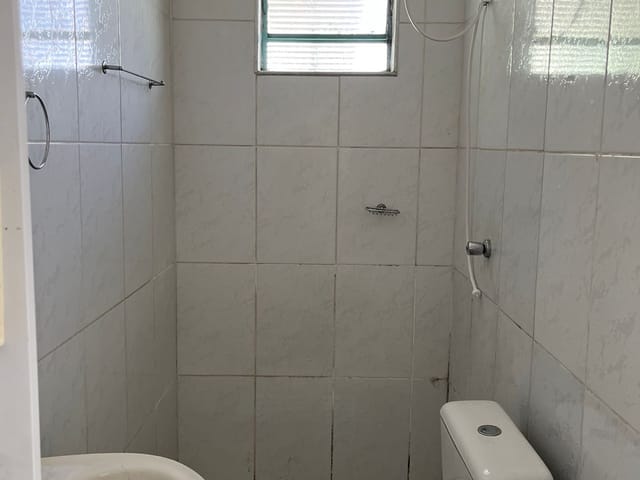 Casa 1 quarto e 1 banheiro, para alugar, no bairro Jardim Campina Grande em Campinas