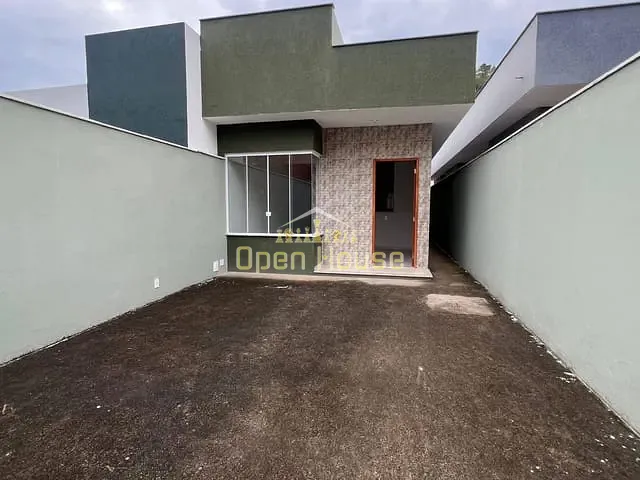 Casa com 150m² 2 quartos e 2 banheiros, à venda, no bairro Bairro de Fátima (Califórnia da Barra) em Barra do Piraí