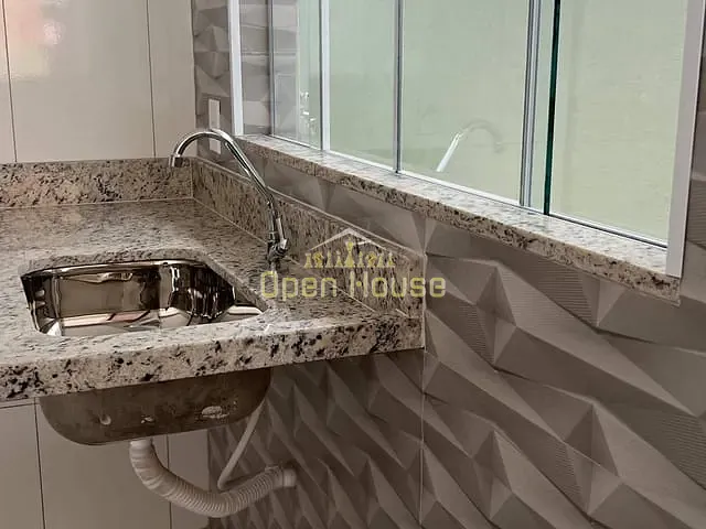 Casa com 150m² 2 quartos e 2 banheiros, à venda, no bairro Bairro de Fátima (Califórnia da Barra) em Barra do Piraí