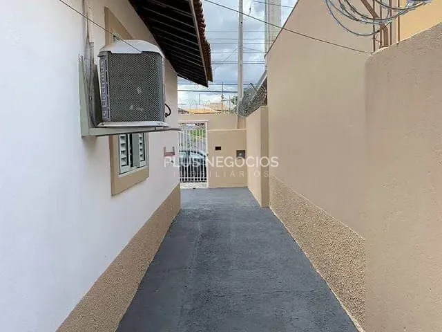 Casa 3 quartos e 2 banheiros, à venda, no bairro Vila Pedroso em Votorantim