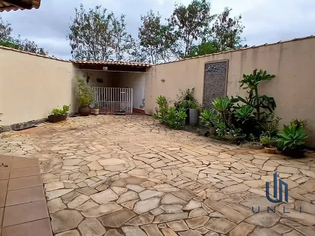 Casa 3 quartos e 2 banheiros, à venda, no bairro Jardim Belvedere em Volta Redonda