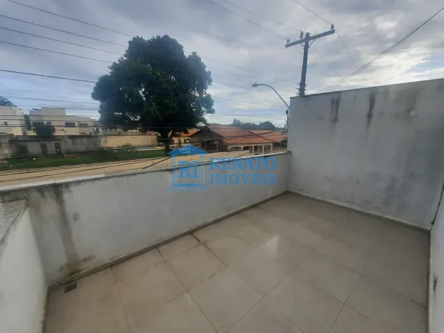 Casa com 360m², para alugar, no bairro Centro em Maricá